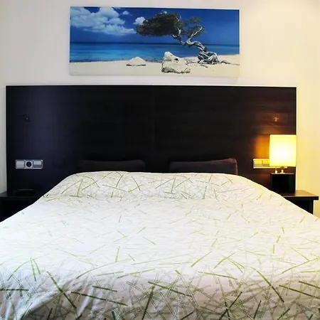 Hostel Be Mar *