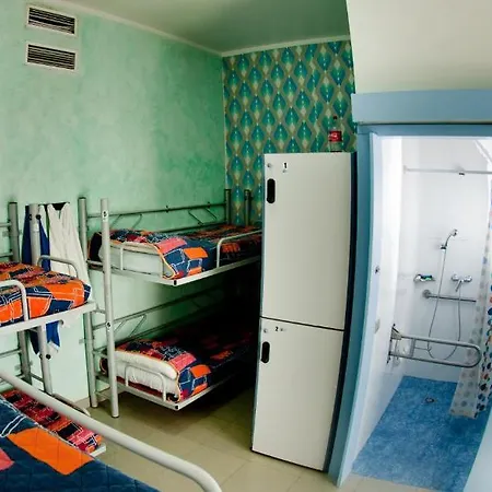 Be Mar Hostel